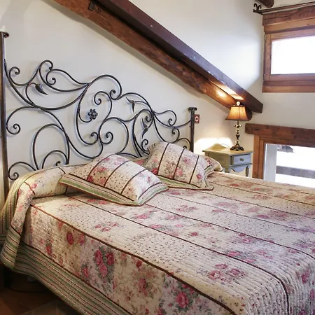 여관 La Gatera Pedro Bernardo