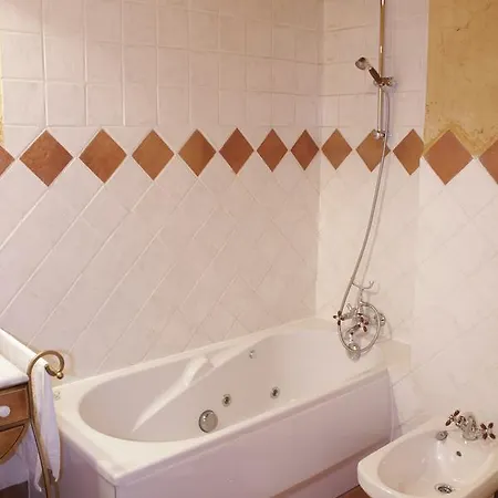 La Gatera 3* Pedro Bernardo